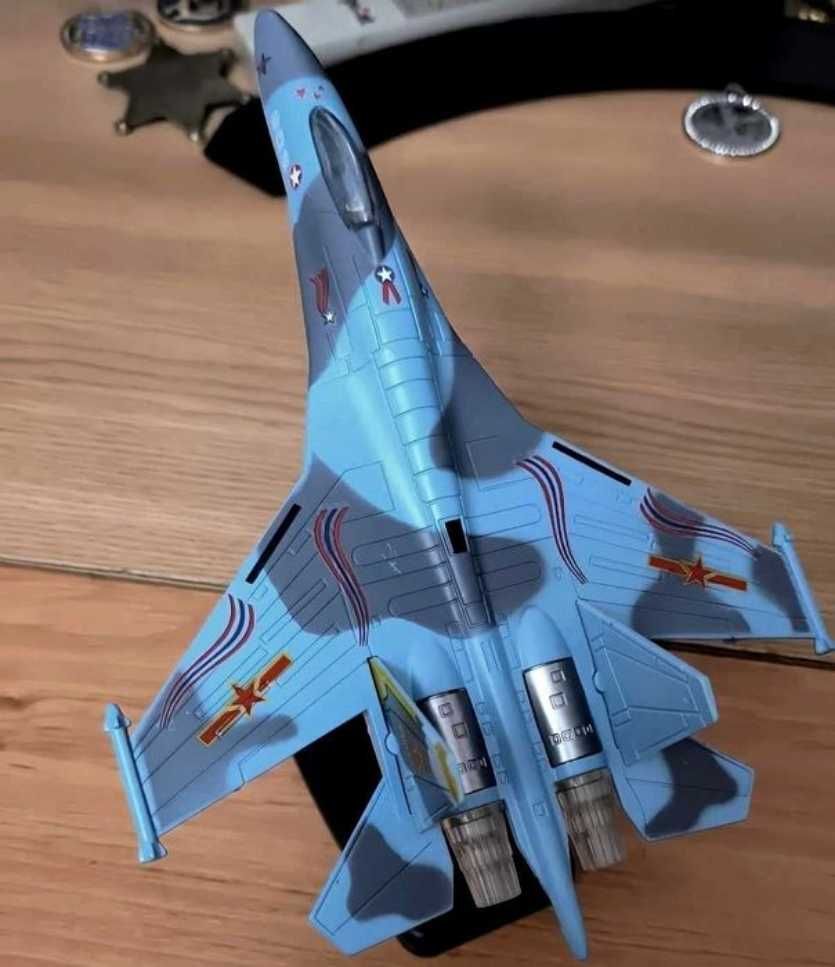 Macheta avion metalica SU-35 Super Flanker Navy scara 1:72 23cm