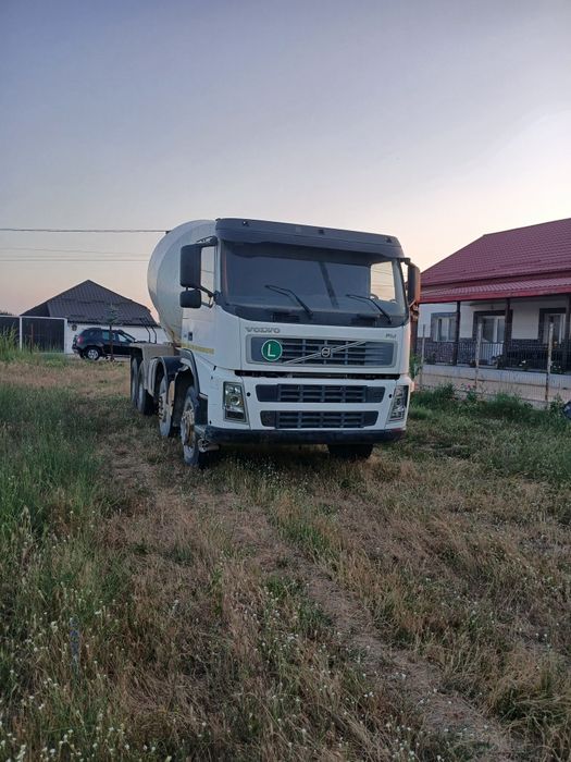 Autobetonieră 8x4 cifa