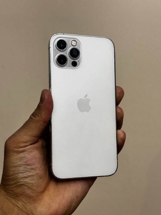 Iphone 12 pro. 128гб. АКБ 100%