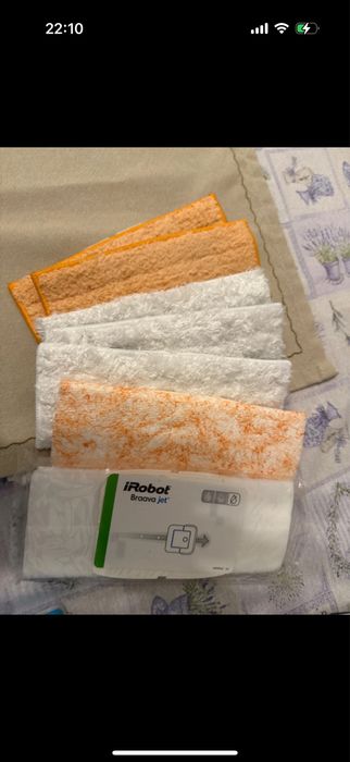 Mop robot iRobot Braava Jet 240