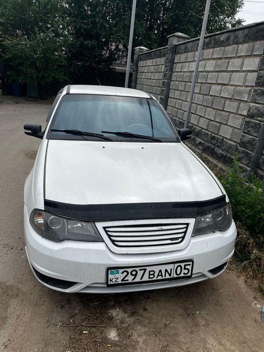 Продается деу нексия 2 срочно