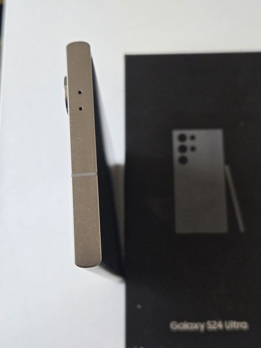 Vand/schimb Samsung S24 Ultra 256gb