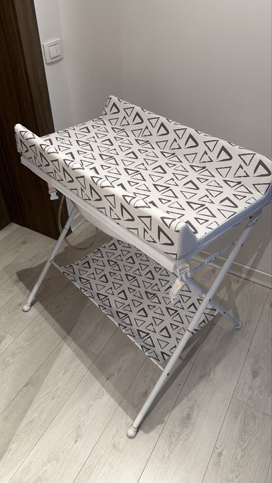 Cadita baie bebelusi