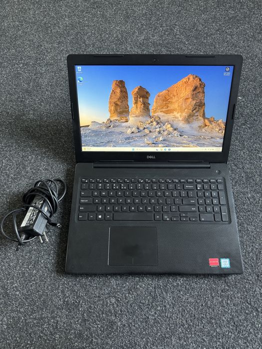 Laptop Dell inspiron 3580 i5 8th generation 8gb ddr4, 256Gb ssd radeon