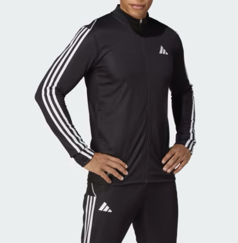 Спортивный костюм Adidas