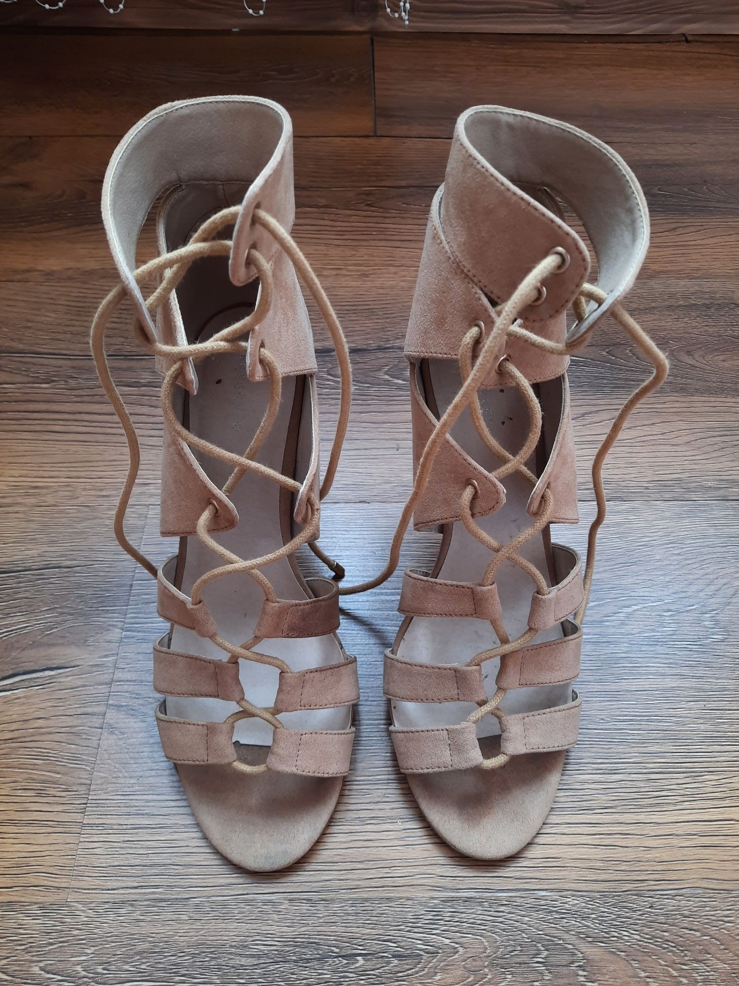 Sandale Reserved bej/nude
