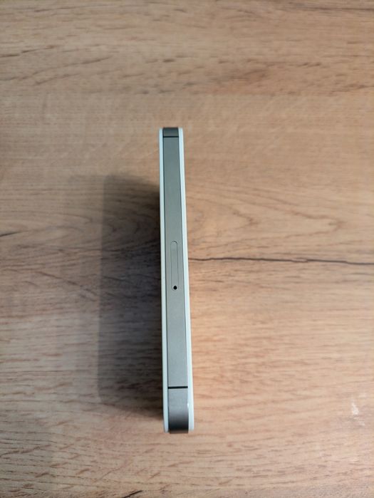 Apple iPhone 4S Alb Cu iOS 6.1.3 Fără Jailbreak Stare Perfectă!