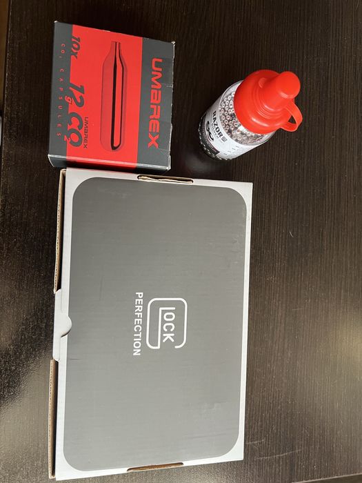 Glock 17 Airsoft с СО2 4,5mm на Umarex