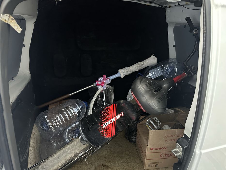 Mersedes benz Sitan 2017-год