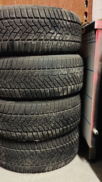 Dunlop зимни гуми 255/55/16