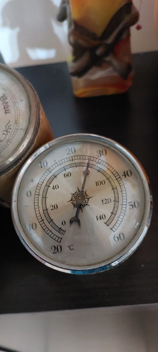 Statie meteo vintage de birou