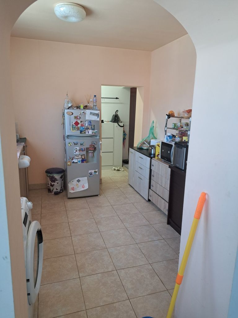 Продава се Къща в Дряново - 220 кв.м за 383 €/кв.м - Снимка #4