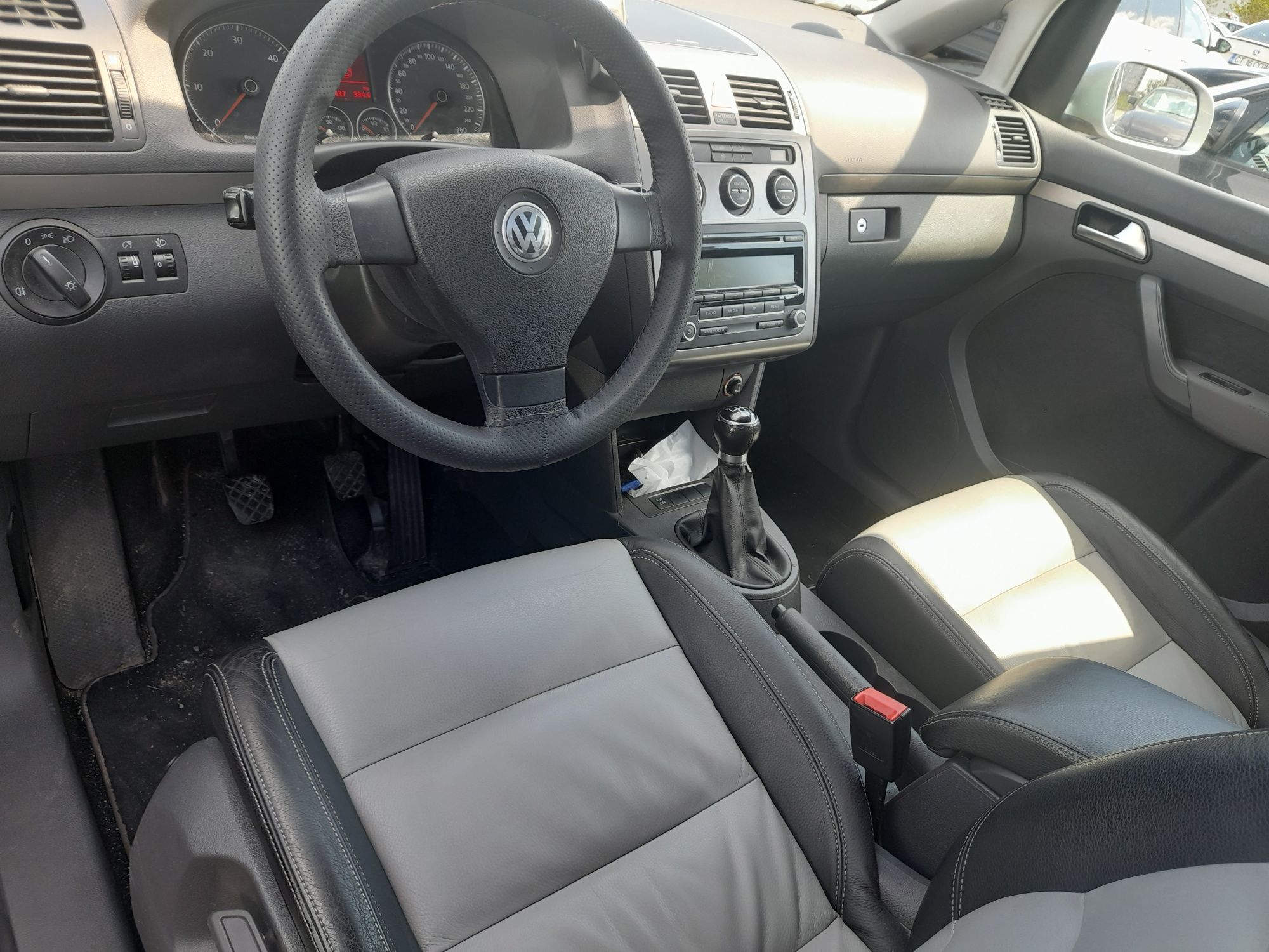 Vw Touran 1900 cc diesel