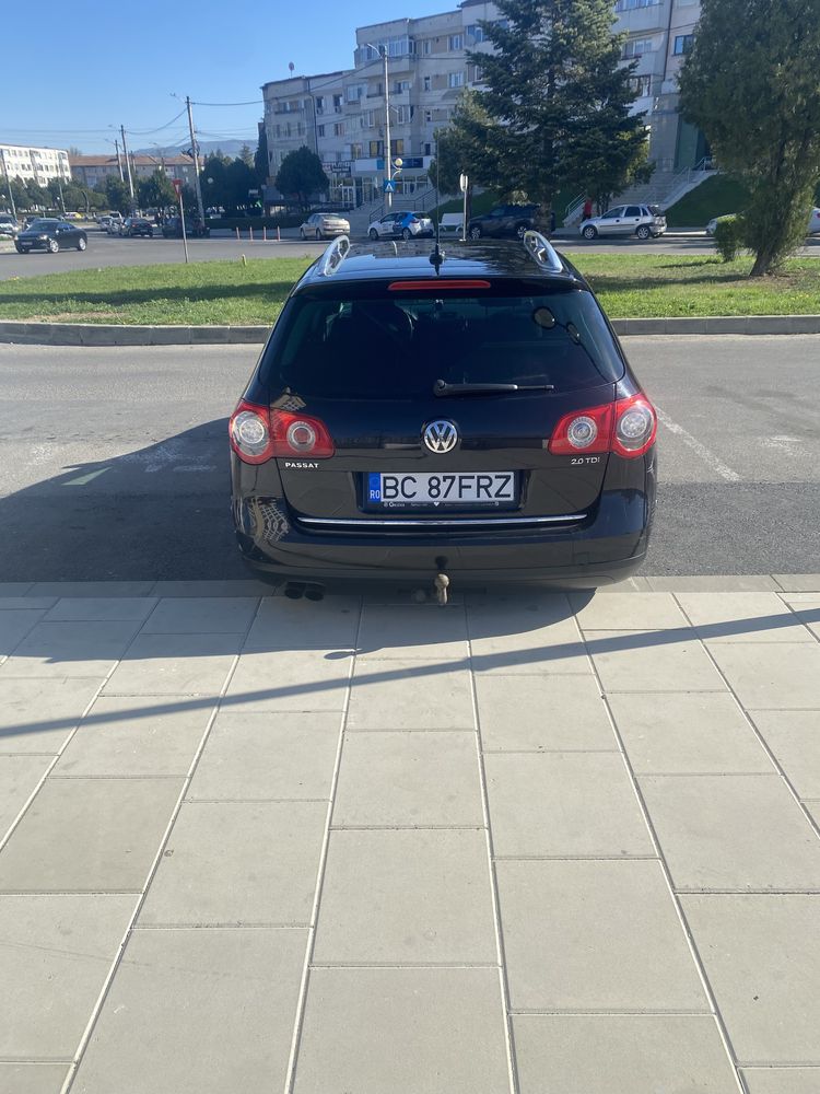 De vanzare passat b6 anul 2007 motor 2L 177 cp