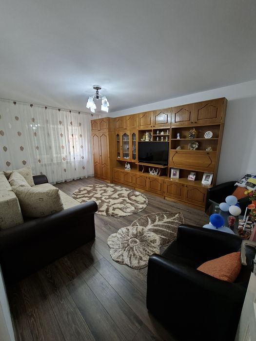 Apartament de vânzare