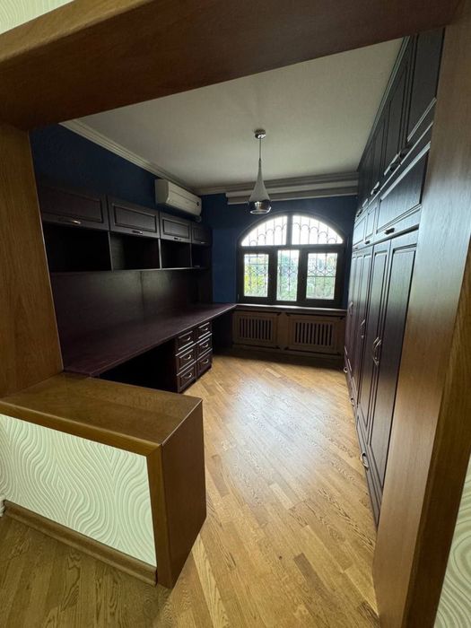 Срочно, Банковская 3в5/3/9, ор-р Шох Мед, Ойбек, Мирабадский район.