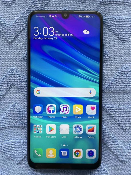 Huawei P smart 2019 + подаръци