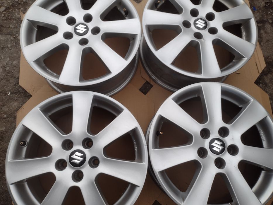 Перфектни Borbet 16-5x114.3 ET45 7j Suzuki SX4