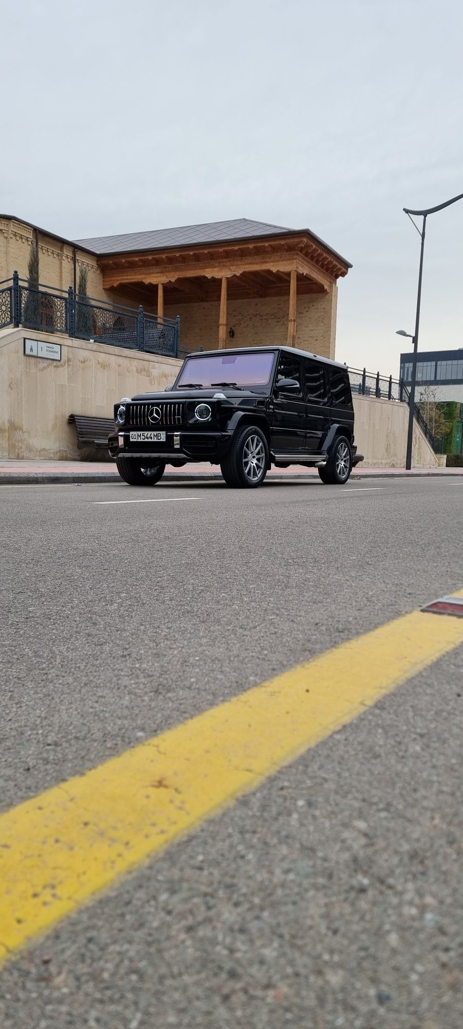 Mercedes-Benz G-Class G 320