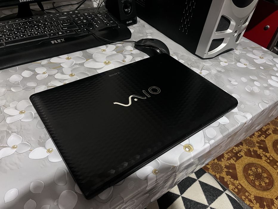 НОУТБУК  SONY vaio 30.000тг