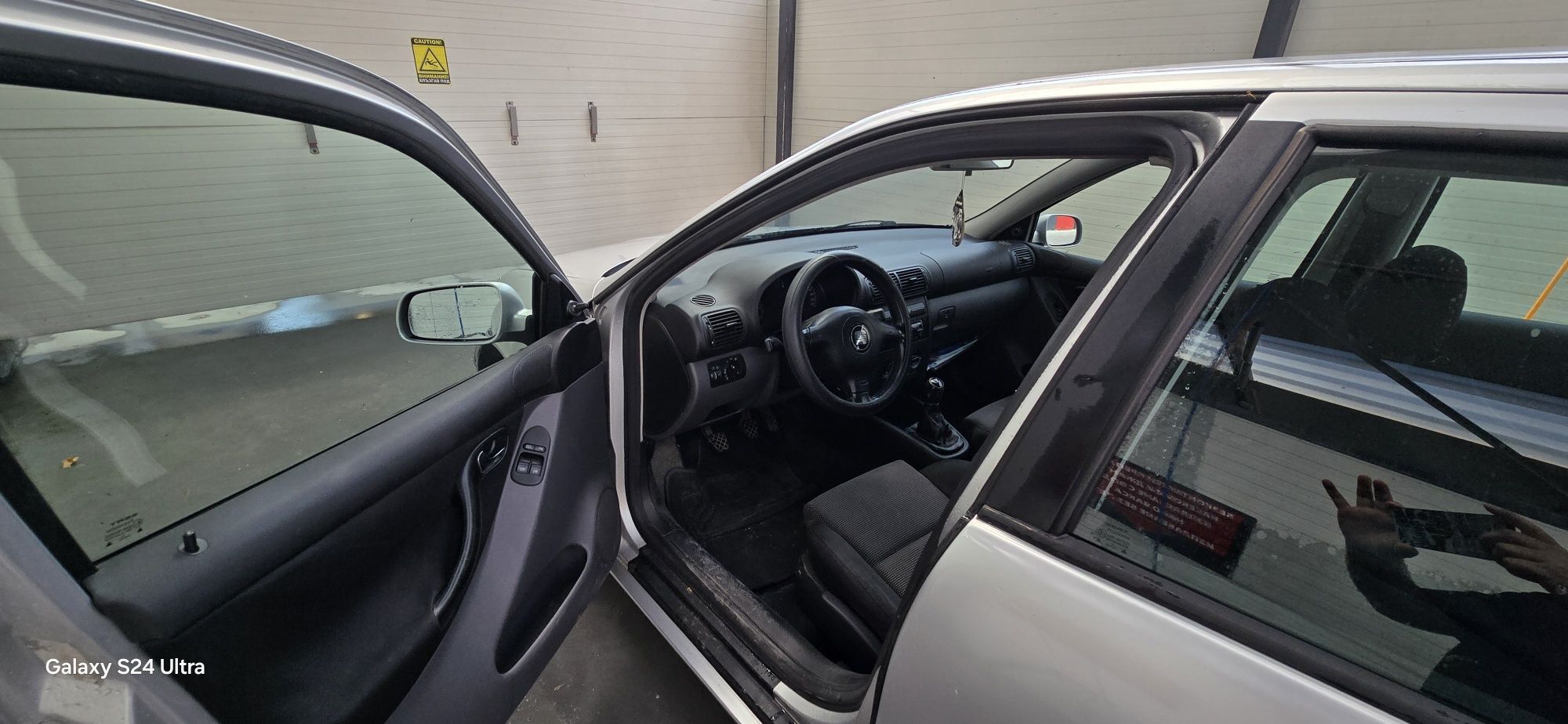 Продавам Seat Leon