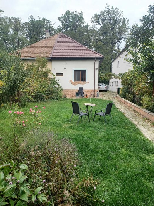 Casa langa parcul Regina Maria