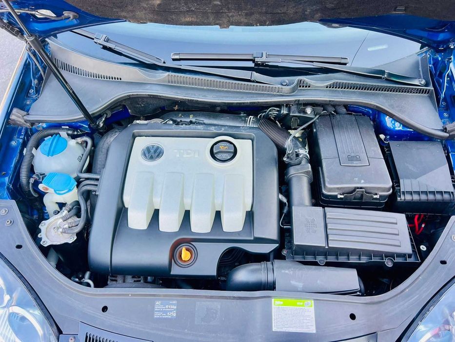 Golf 5  1.9 - 105 к.с