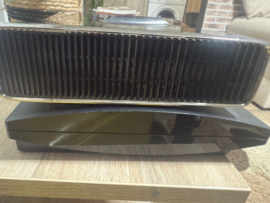 Vand xbox 360 si ps3 fara nimic doar consola