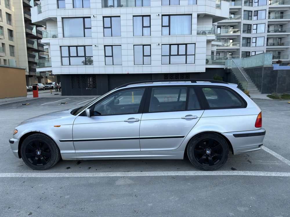 Bmw 318I 2003 break facelift