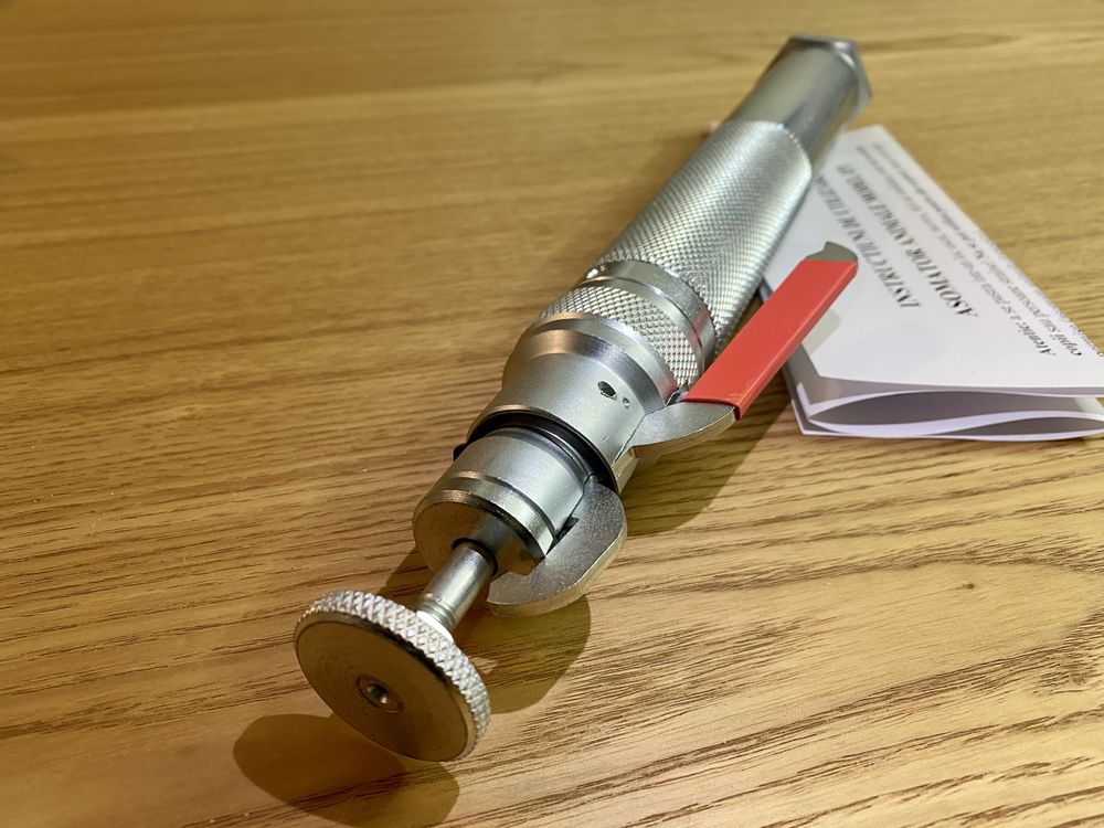 Pachet dispozitiv asomator animale domestice cu Clapeta