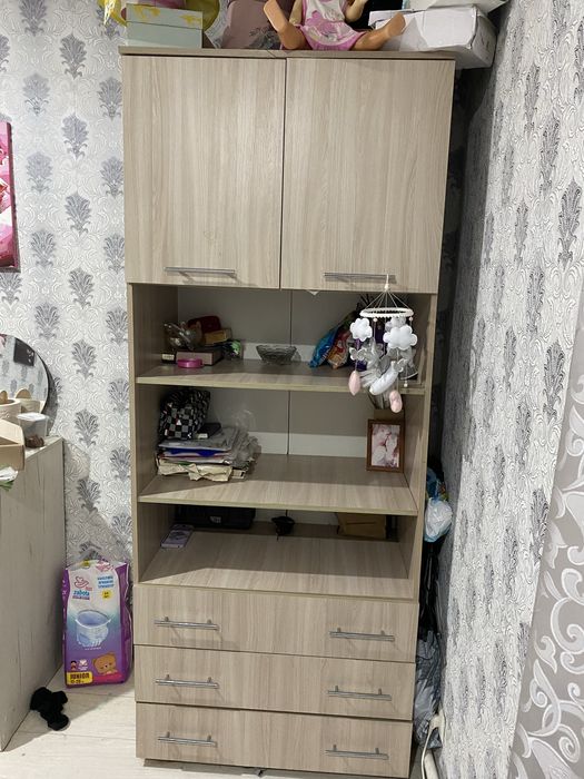 Продам шкаф ширина 85, глубина 50, высота 205 см