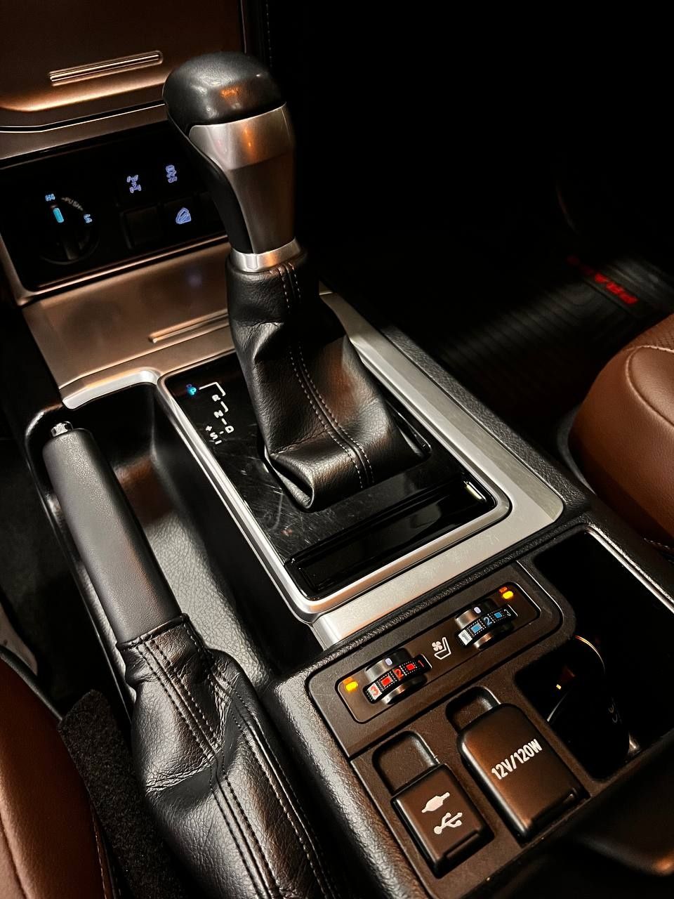 Toyota Prado 4L 2019 Toza Bir qo'l minilgan