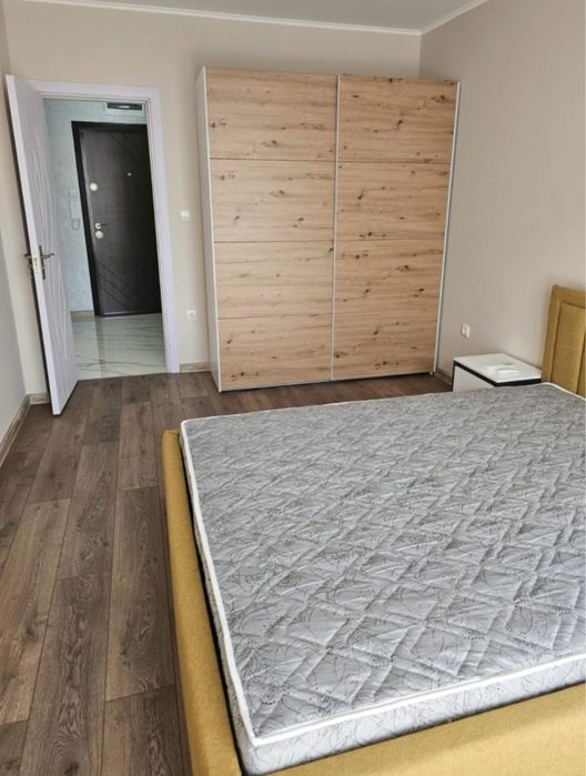 Дава се под наем Двустаен апартамент в Русе, Дружба 1 - 65 кв.м за 341.7 € - Снимка #3