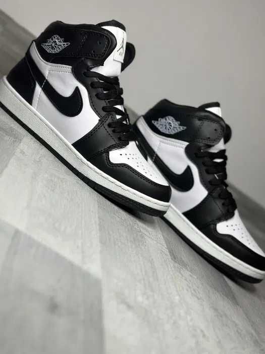 Adidasi Gheata Air Jordan 1 Mid Premium