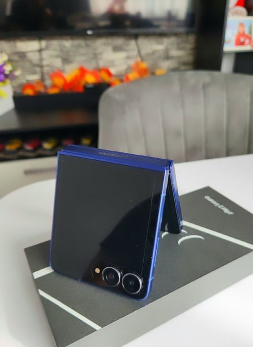 Samsung Galaxy Z flip 7 256