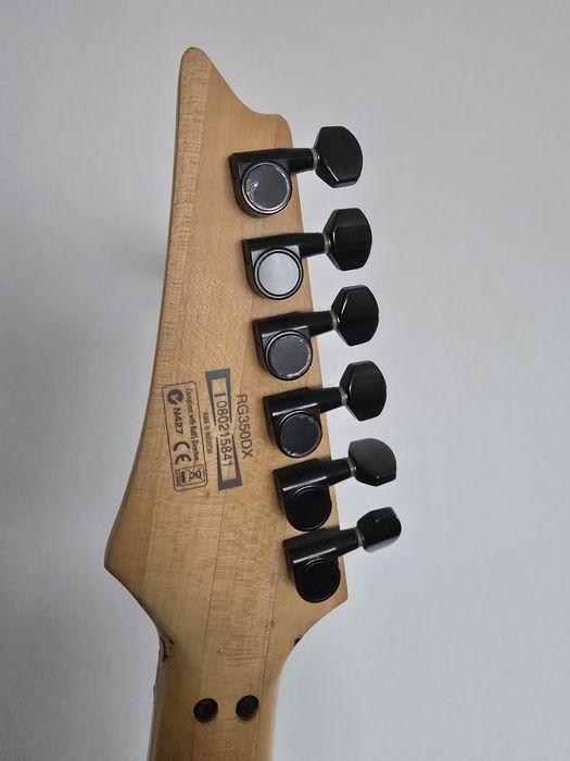 Vând chitară electrică Ibanez RG 350 DX