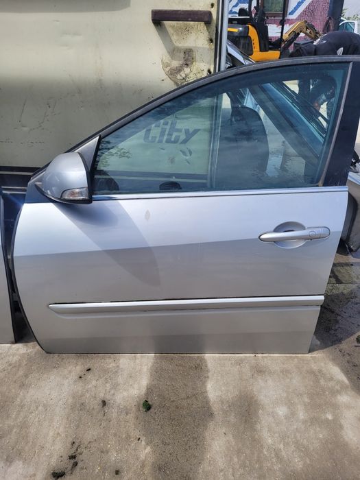 Usa stanga dreapta fata spate renault laguna 3