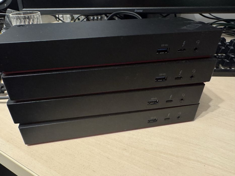 Docking station thunderbolt Lenovo 40AN workstation sau orice Thinkpad