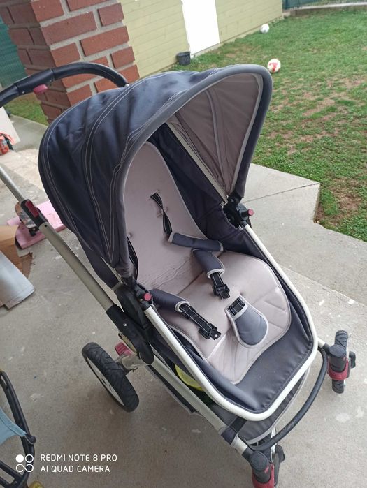 Doua carucioare ,unul 2in 1 si celalalt sport ft compactabil