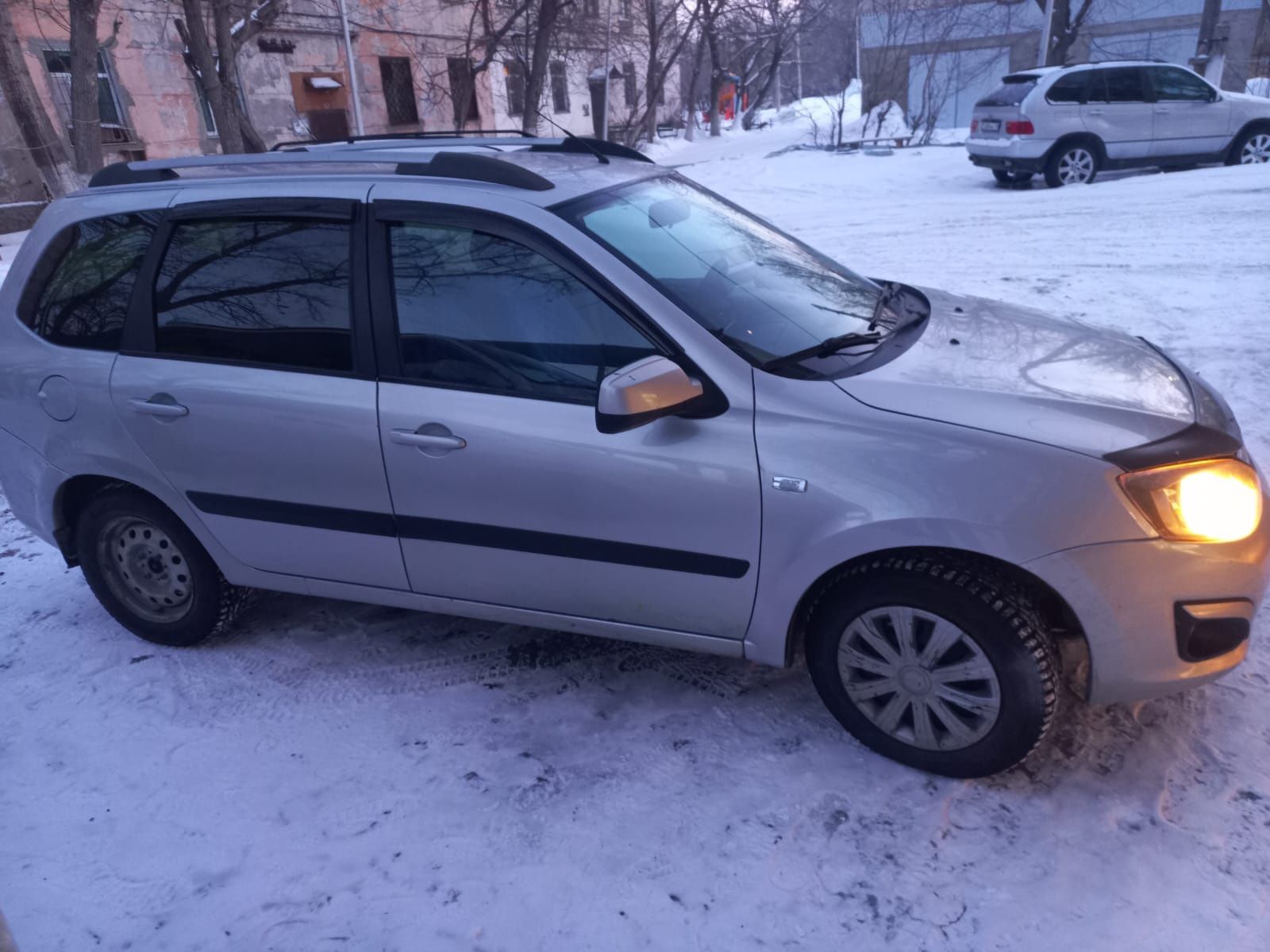 Lada Kalina 2,Уневирсал