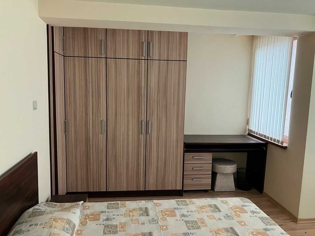 Продава се Тристаен апартамент в Варна, Базар Левски - 100 кв.м за 2850 €/кв.м - Снимка #13
