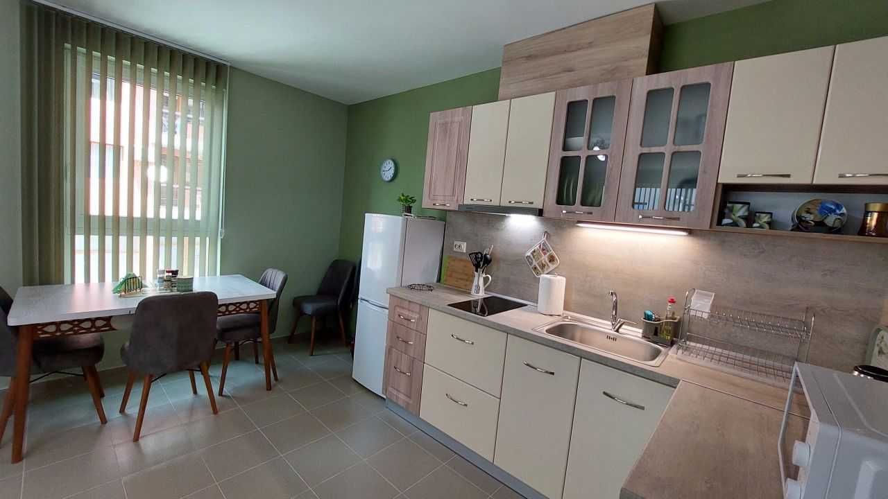 Дава се под наем Двустаен апартамент в Пловдив, Каменица 1 - 56 кв.м за 240 € - Снимка #2
