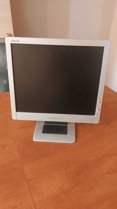 2 bucati monitor Asus second hand