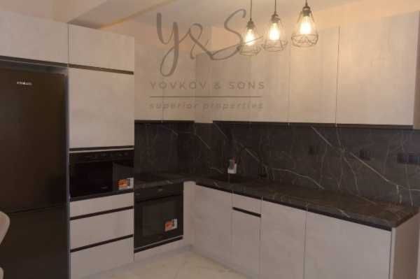 Дава се под наем Тристаен апартамент в Пловдив, Каменица 1 - 105 кв.м за 750 € - Снимка #2