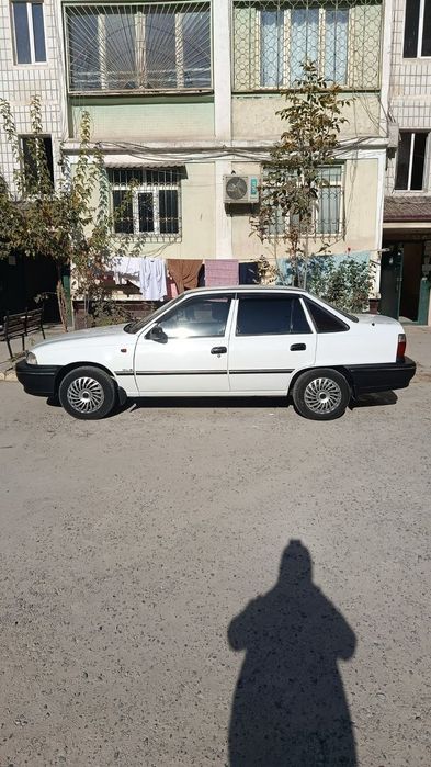 Nexia legenda sotiladi