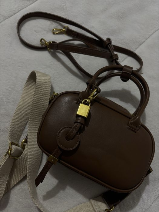 Чантичка с две дръжки