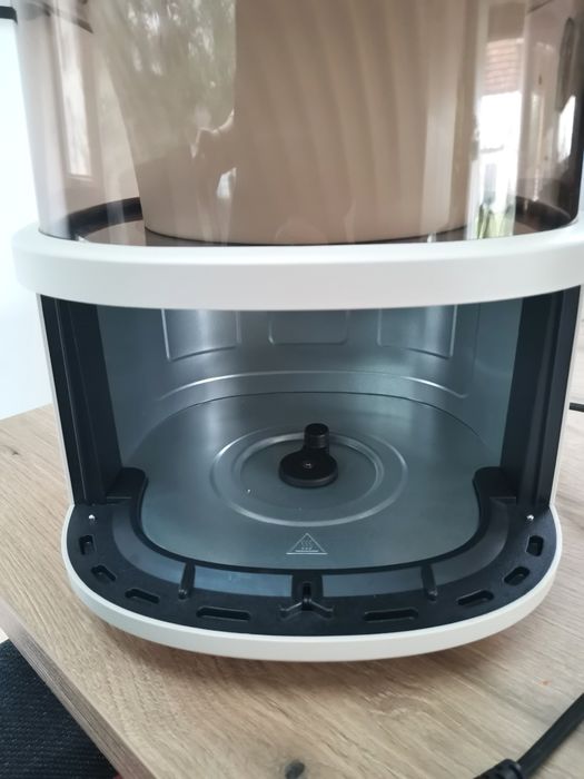 Friteuză Biovita cu aer cald / Air fryer, SUPREMA, 6L, amestecare auto