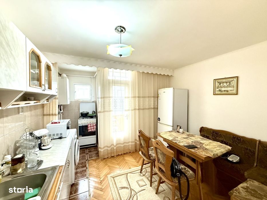 Apartament 2 camere 50 mp finisat, parțial mobilat Str. Crișan