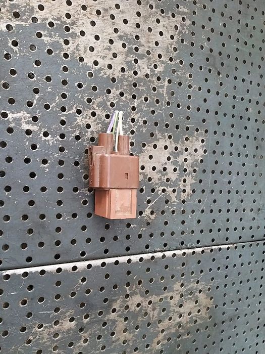 Releu electroventilator citroen c5 aircross 9656916680