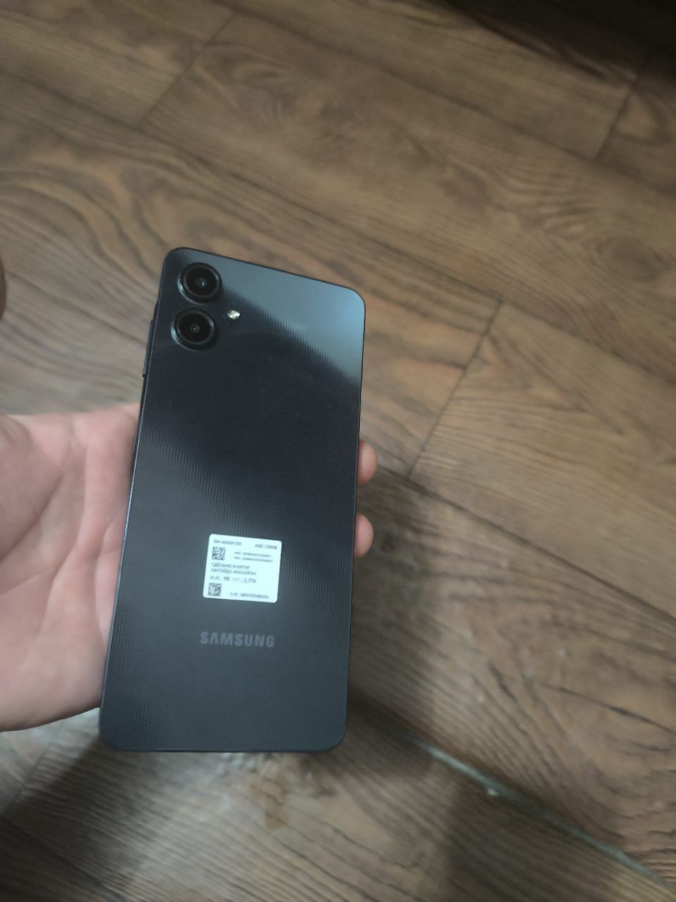 Samsung A06 tez va arzon sotiladi